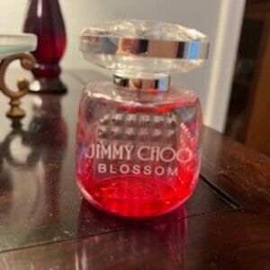 Jimmy Choo Blossom perfume